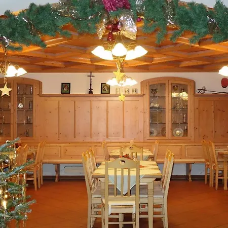 Inn Landgasthof Unterschaffer Arnbruck