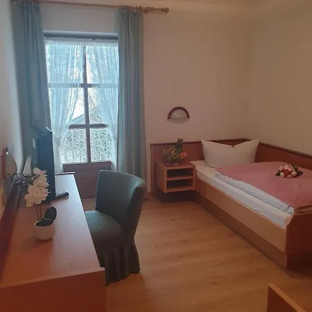 Landgasthof Unterschaffer 宾馆